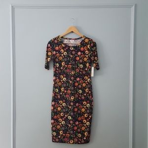Sheath dress by Lularoe "Julia" XS, short sleeve
